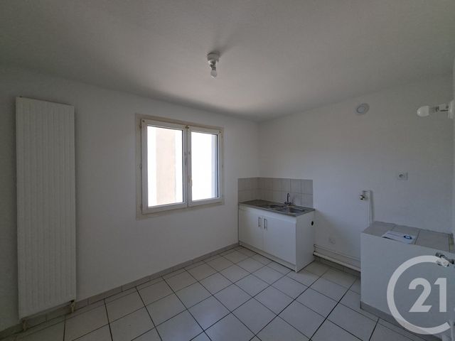 Appartement F4 à louer - 4 pièces - 82.75 m2 - NICE - 06 - PROVENCE-ALPES-COTE-D-AZUR - Century 21 Rivièra Transactions