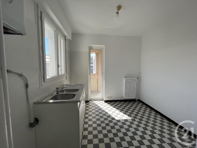 Appartement F4 à louer - 4 pièces - 72.9 m2 - NICE - 06 - PROVENCE-ALPES-COTE-D-AZUR - Century 21 Rivièra Transactions