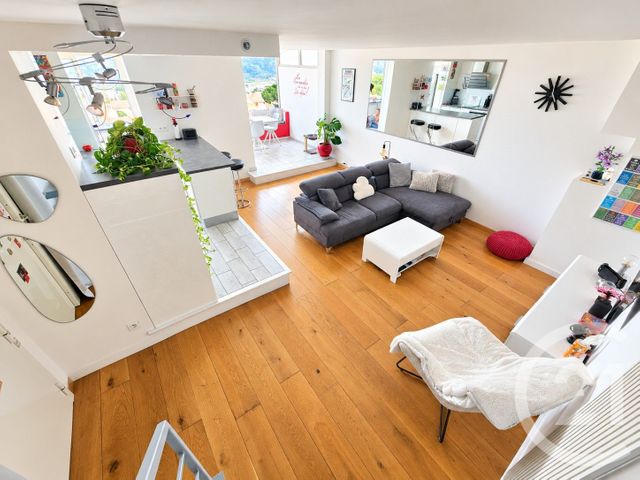 Appartement Duplex à vendre - 4 pièces - 93.67 m2 - CARROS - 06 - PROVENCE-ALPES-COTE-D-AZUR - Century 21 Rivièra Transactions