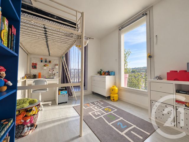 Appartement Duplex à vendre - 4 pièces - 93.67 m2 - CARROS - 06 - PROVENCE-ALPES-COTE-D-AZUR - Century 21 Rivièra Transactions