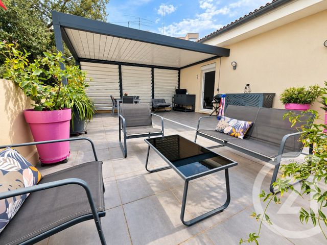 Appartement Duplex à vendre - 4 pièces - 93.67 m2 - CARROS - 06 - PROVENCE-ALPES-COTE-D-AZUR - Century 21 Rivièra Transactions
