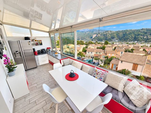 Appartement Duplex à vendre - 4 pièces - 93.67 m2 - CARROS - 06 - PROVENCE-ALPES-COTE-D-AZUR - Century 21 Rivièra Transactions