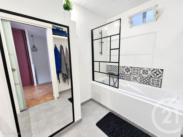 Appartement Duplex à vendre - 4 pièces - 93.67 m2 - CARROS - 06 - PROVENCE-ALPES-COTE-D-AZUR - Century 21 Rivièra Transactions