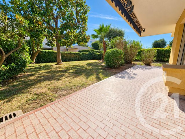 Appartement F3 à vendre ST LAURENT DU VAR