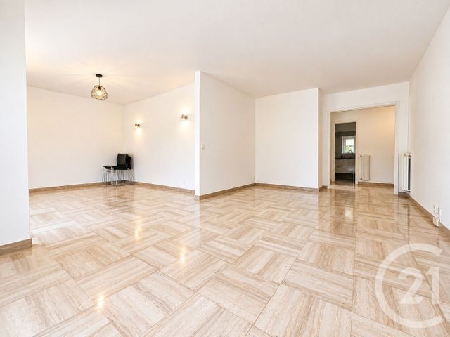 Appartement F3 à vendre - 3 pièces - 67.63 m2 - ST LAURENT DU VAR - 06 - PROVENCE-ALPES-COTE-D-AZUR - Century 21 Rivièra Transactions